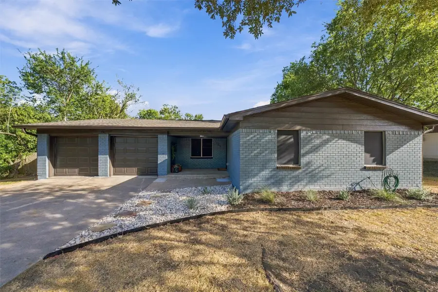 121 E Dawn Drive, Robinson, TX 76706 - #2