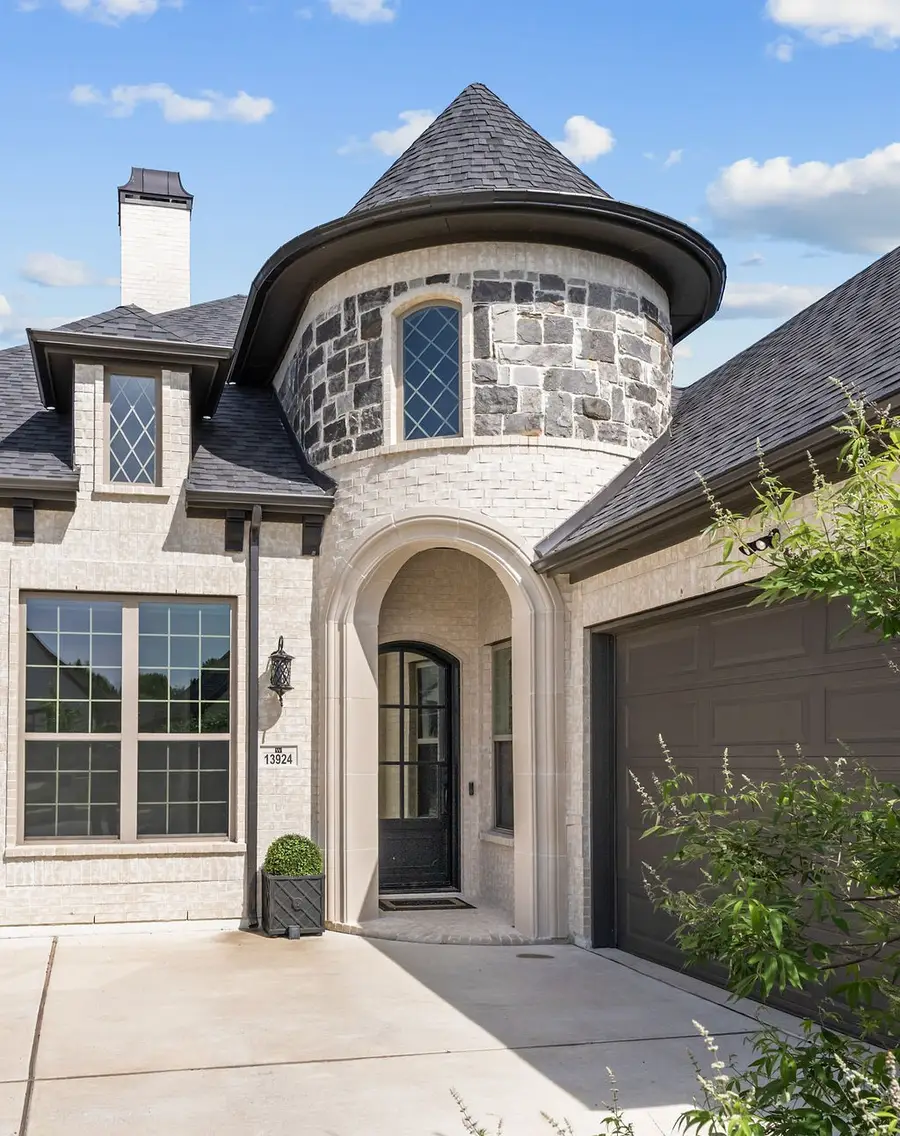 13924 E Riviera Drive, Fort Worth, TX 76028 - #2