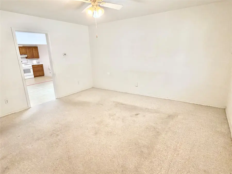 2414 Himes Street, Irving, TX 75060 - #3