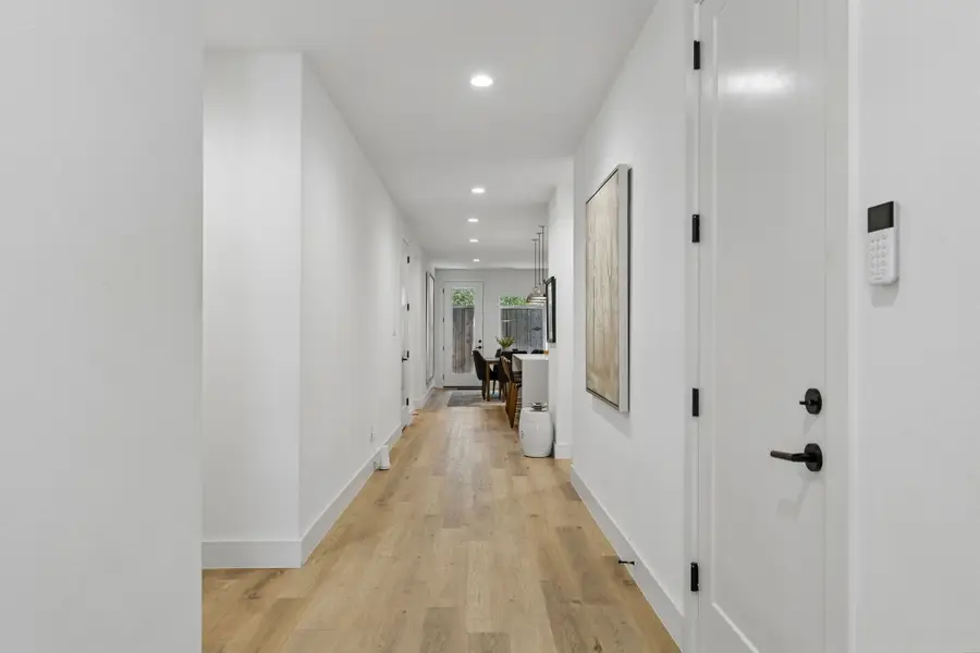 1112 Muncie Avenue, Dallas, TX 75212 - #3