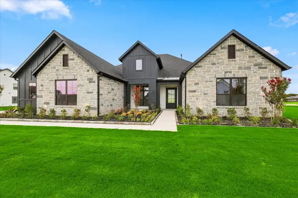 1303 Live Oak Lane, Oak Point, TX 75068