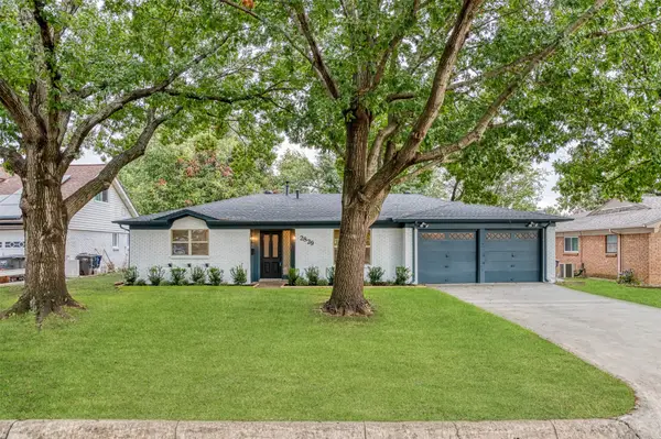 2829 Southgate Drive, Fort Worth, TX 76133