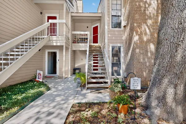 1909 Chasewood Circle #112, Arlington, TX 76011