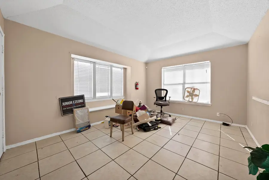 1709 Patricia Street, Arlington, TX 76012 - #2