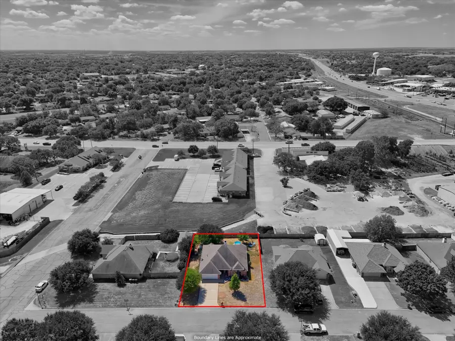 104 Topaz Circle, Hewitt, TX 76643 - #2