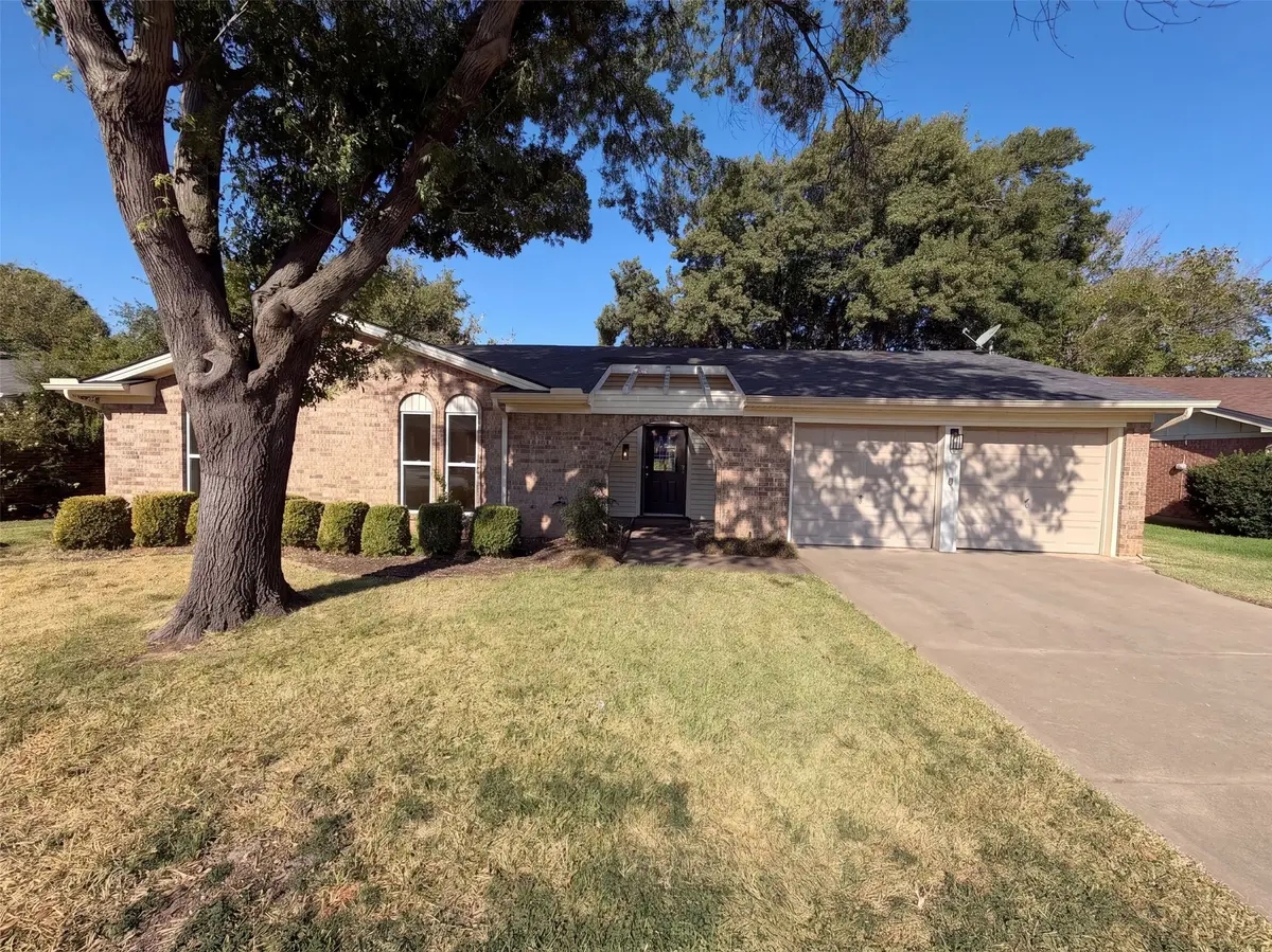 2209 Mountainview Drive, Hurst, TX 76054 - #1
