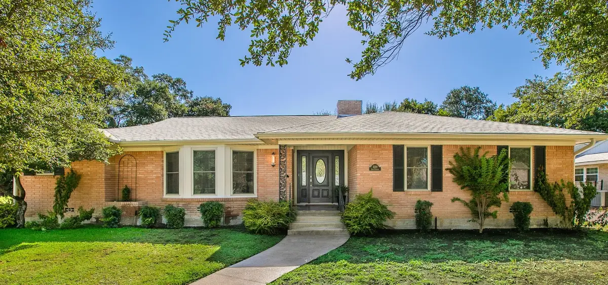 5220 Lake Charles Drive, Waco, TX 76710 - #1