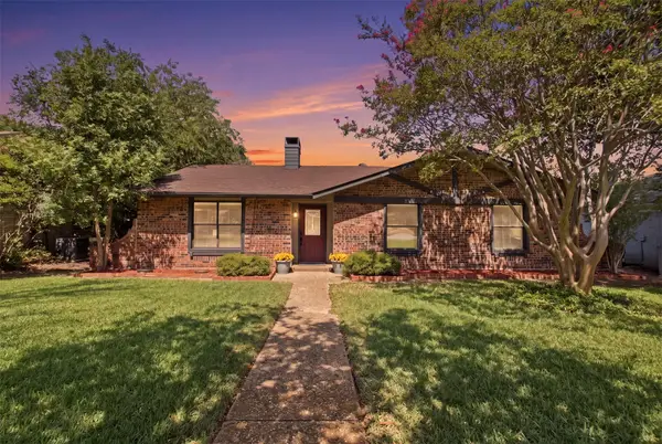 2929 Spring Brook Drive, Garland, TX 75044