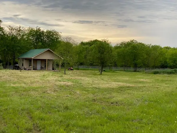 37444 State Highway 64, Wills Point, TX 75169