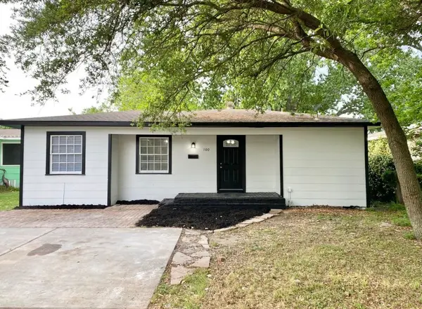 100 17th Avenue N, Texas City, TX 77590