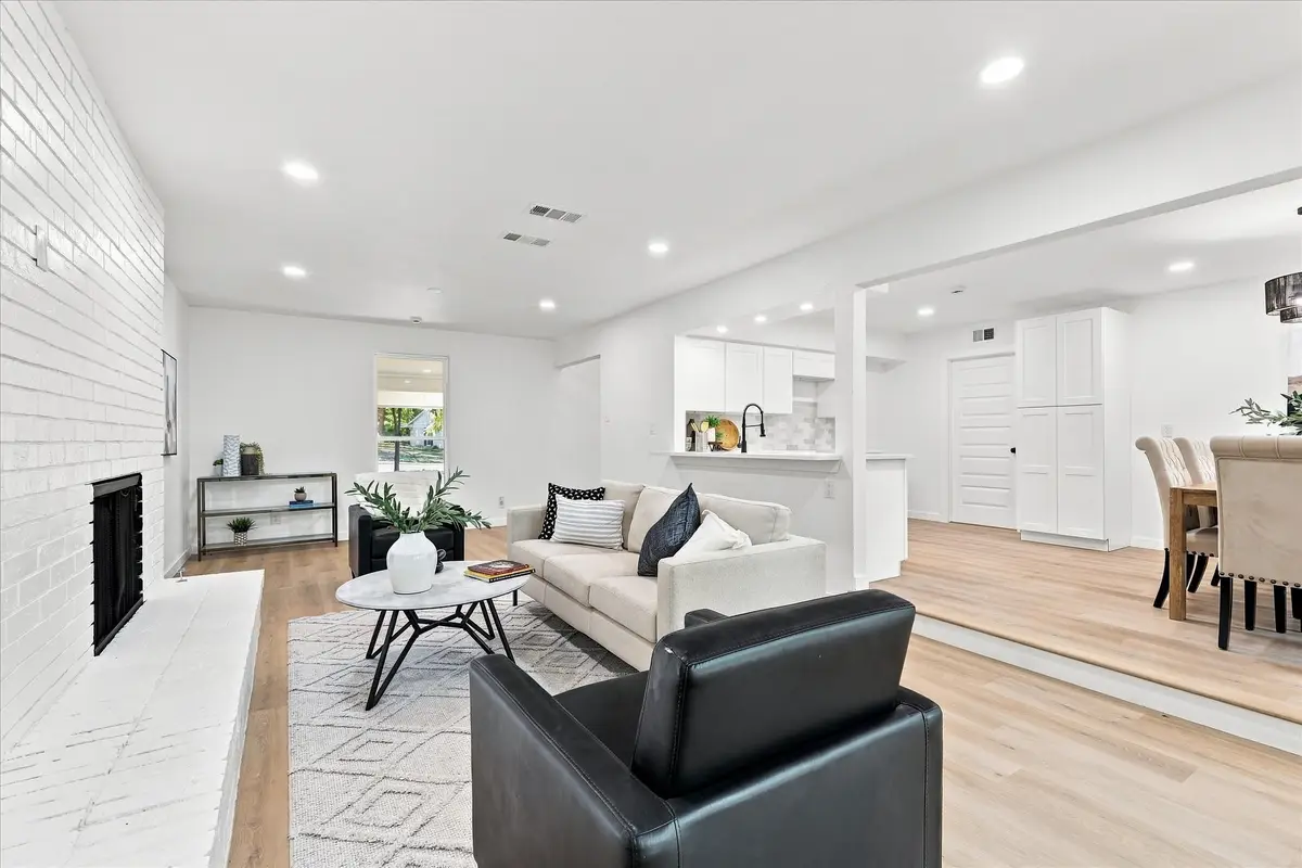 2631 Deep Hill Circle, Dallas, TX 75233 - #1