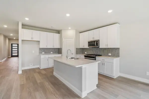 3045 Dry Brook Way, Fort Worth, TX 76179