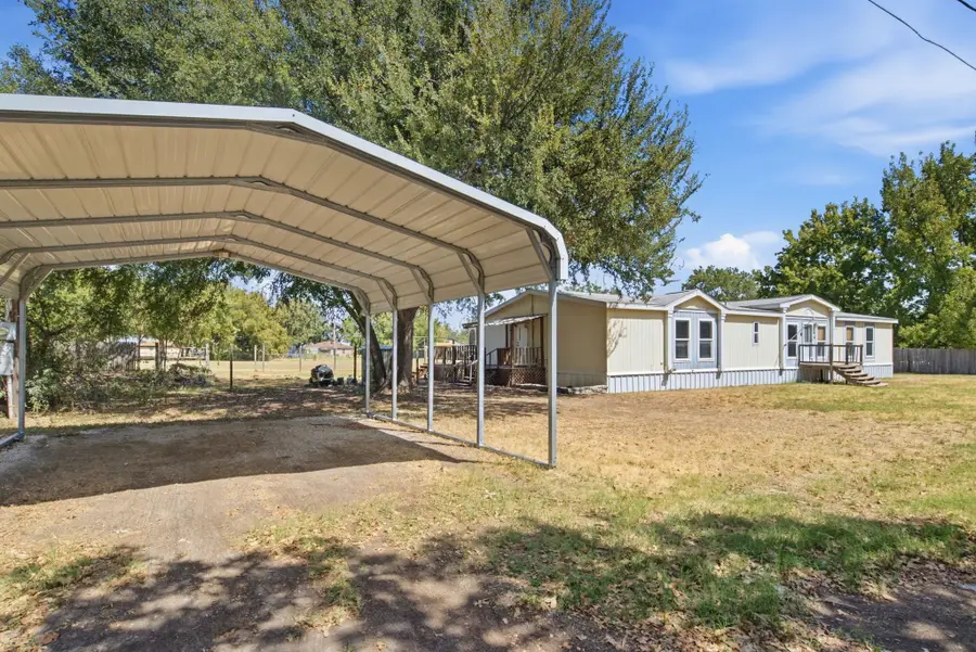 105 Apache Street, Lipan, TX 76462 - #3
