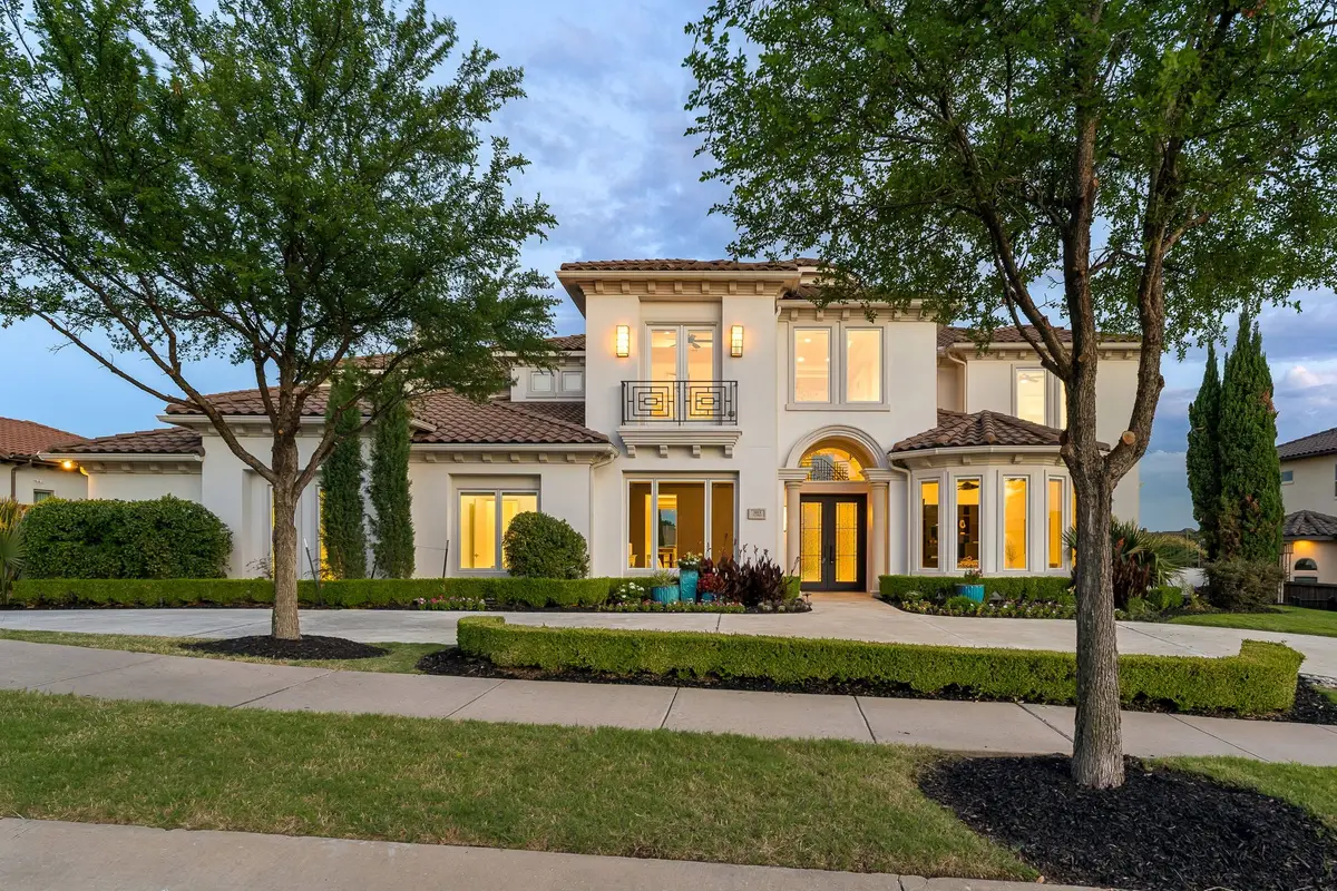 1013 Excalibur Boulevard, Lewisville, TX 75056 - #1