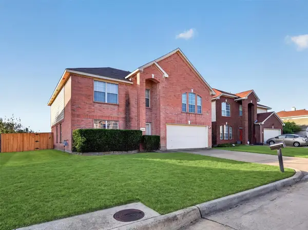 4721 Sleepy Ridge Circle, Fort Worth, TX 76133
