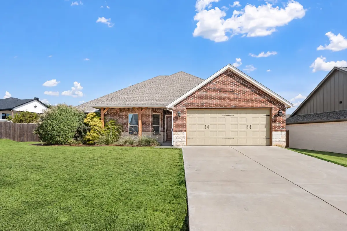 5002 Wearing Way Drive, Granbury, TX 76049 - #1