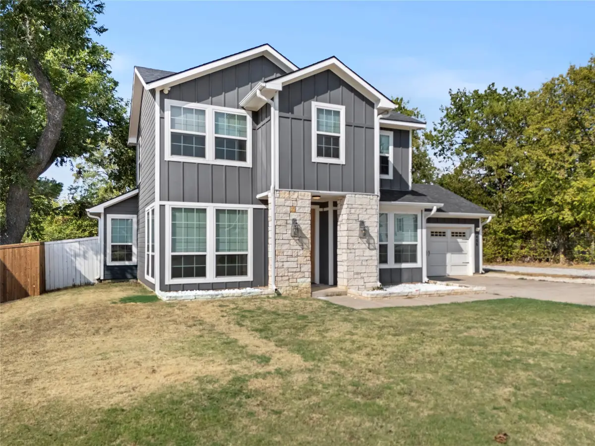 406 William Street, Pottsboro, TX 75076 - #1