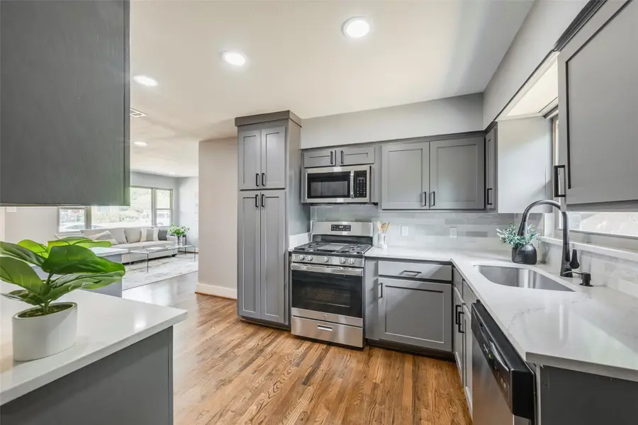10864 Ruth Ann Drive, Dallas, TX 75228 - #2