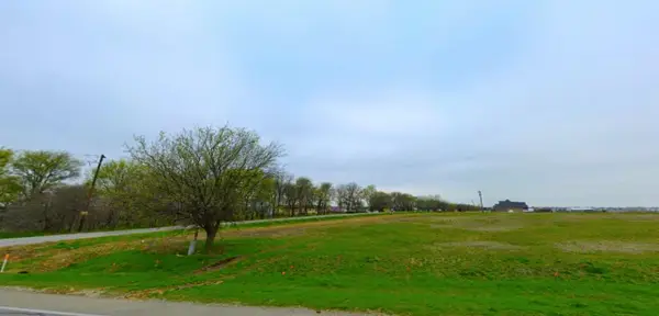 2401 County Road 213, Venus, TX 76084