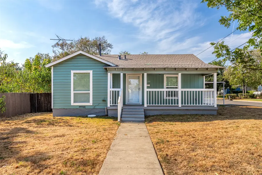 5600 Hiett Court, Fort Worth, TX 76112 - #2
