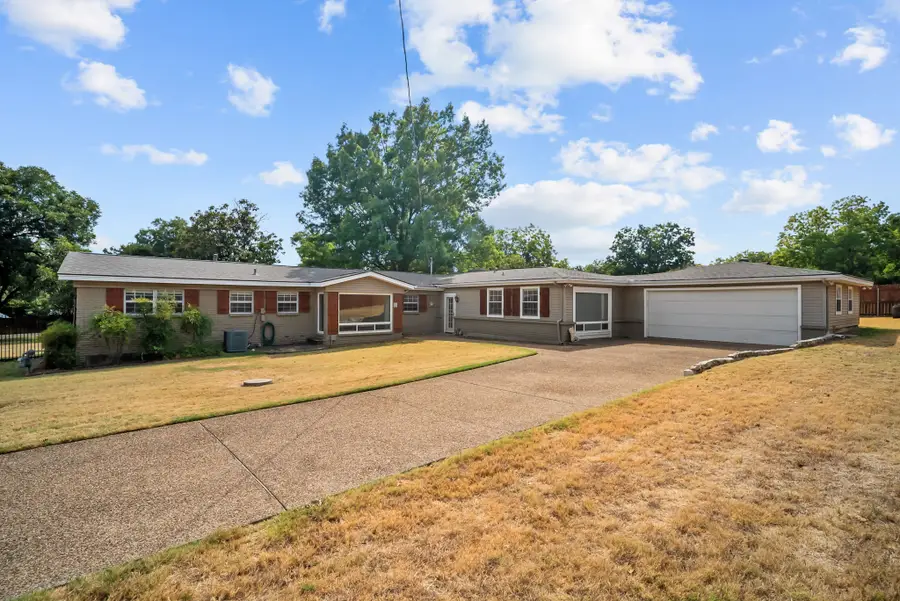 3709 Pecan Park Drive, Weatherford, TX 76087 - #3