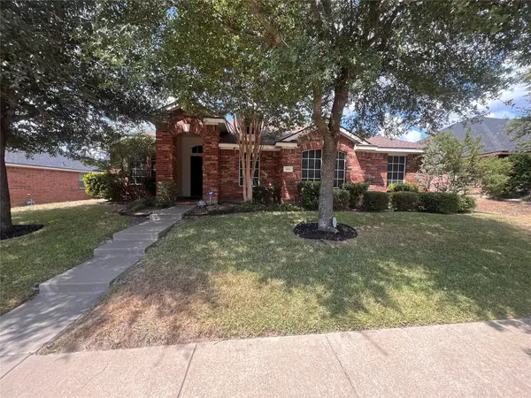 615 Magnolia, Glenn Heights, TX 75154