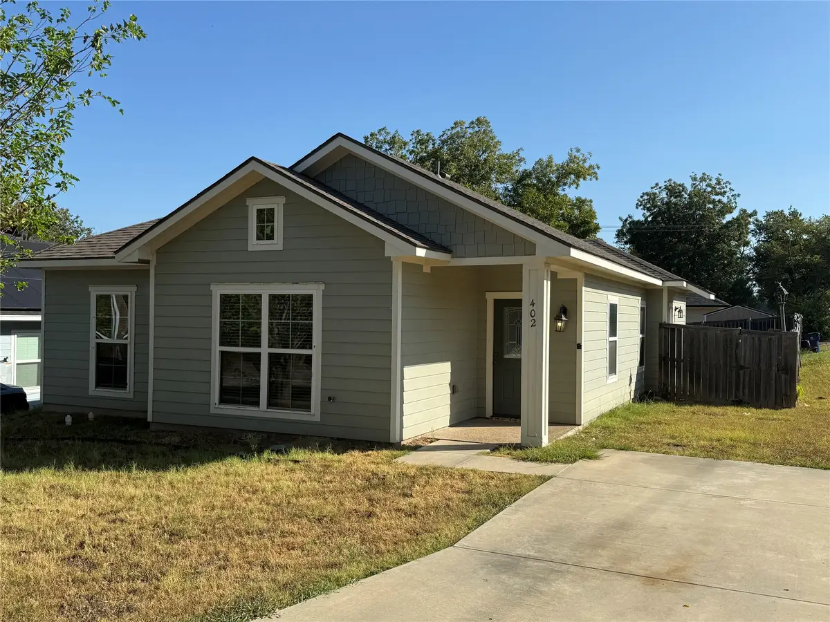 402 W Avenue C, Waxahachie, TX 75165 - #1