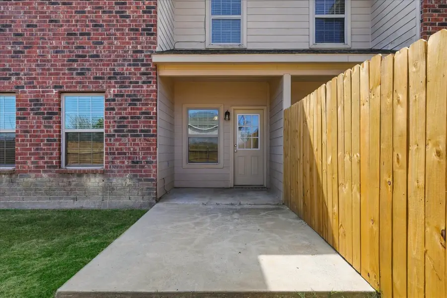 902 Parkplace Ridge, Princeton, TX 75407 - #2