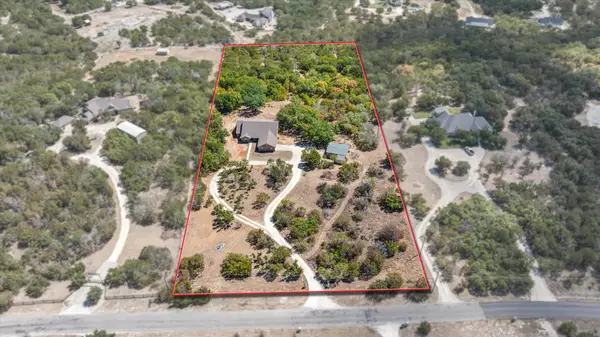 4865 Compass Way, Bluff Dale, TX 76433