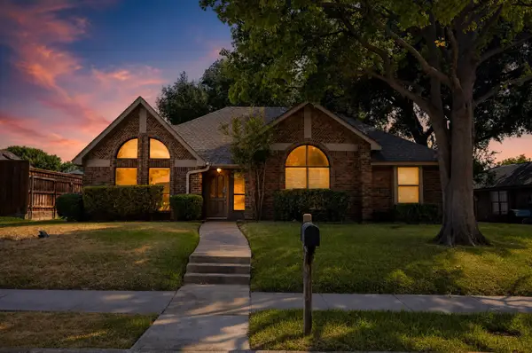 2120 Springwood, Carrollton, TX 75006