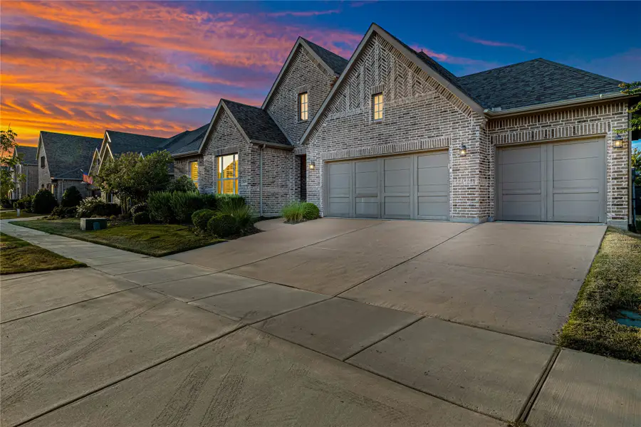 829 Boardwalk Way, Little Elm, TX 76227 - #2
