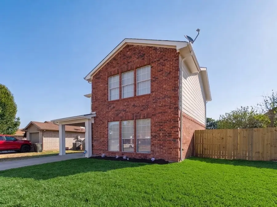 7217 Autumn Glen Drive, Forest Hill, TX 76140 - #2