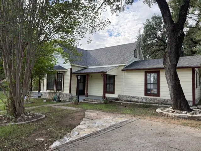 307 Mission Street, Glen Rose, TX 76043 - #2