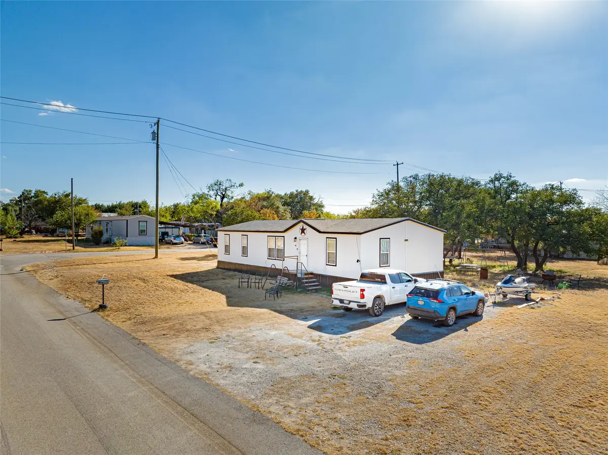 915 S Miller Street, Breckenridge, TX 76424 - #1