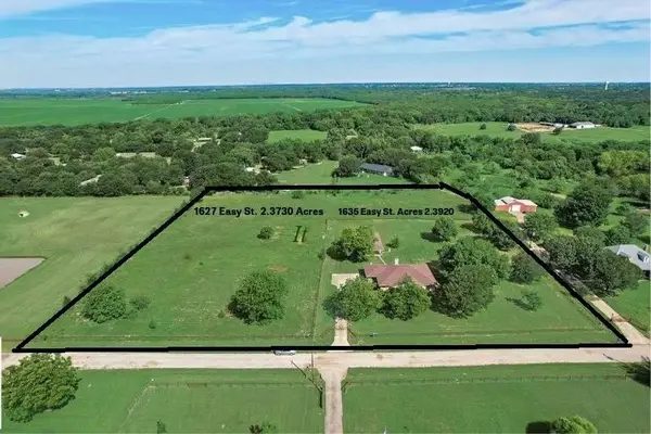 1627 Easy Street, Seagoville, TX 75159