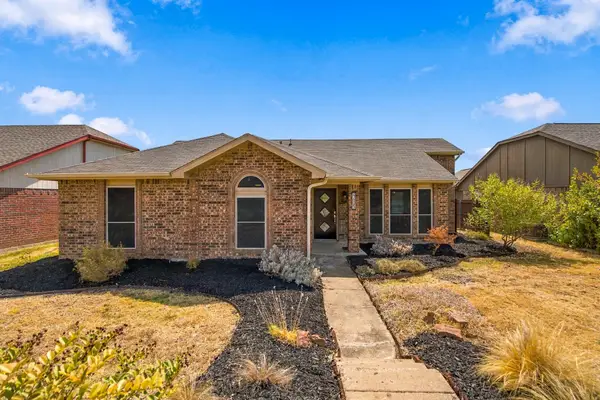4405 Queen Circle, The Colony, TX 75056