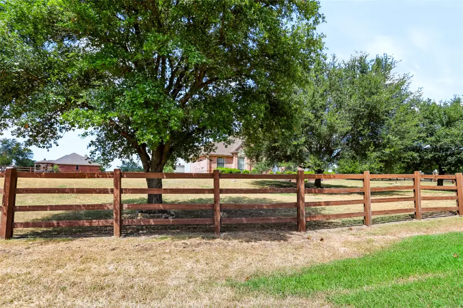 170 Park Place Circle, Cresson, TX 76035 - #3