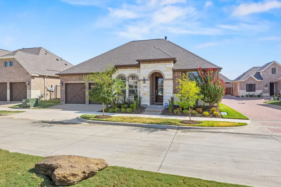 4709 Kings Garden Parkway, Arlington, TX 76005 - #2