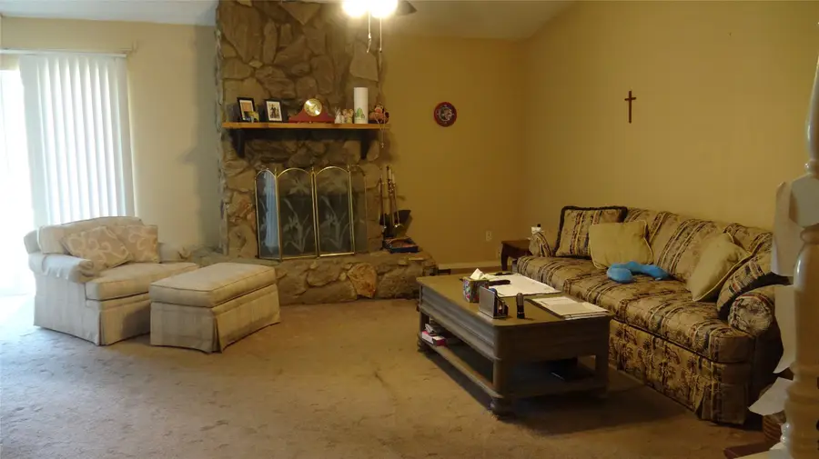 2107 Bordeaux Drive, Carrollton, TX 75007 - #2