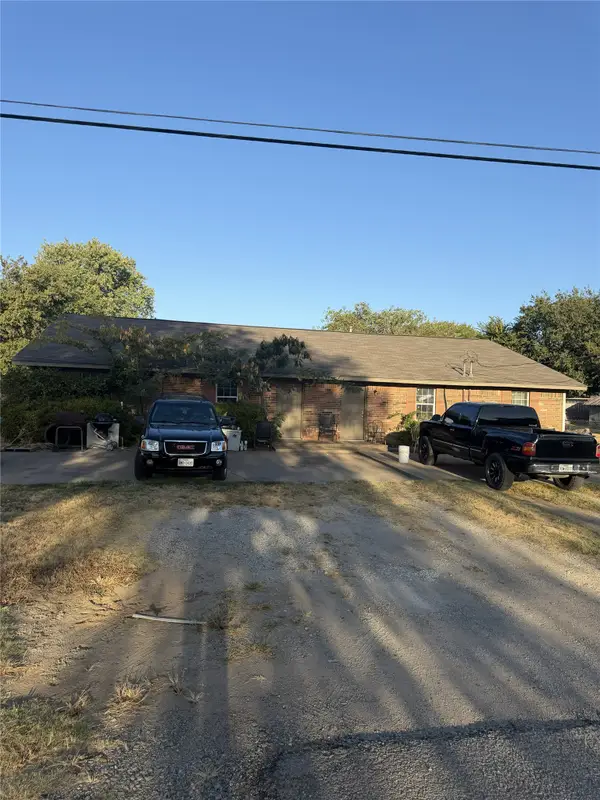 615 N Main Street #A, Aubrey, TX 76227