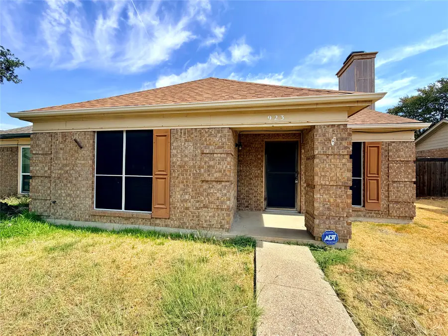 923 Binbrook Drive, Mesquite, TX 75149 - #2