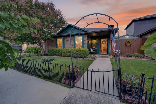 240 Dewey Court, Irving, TX 75060
