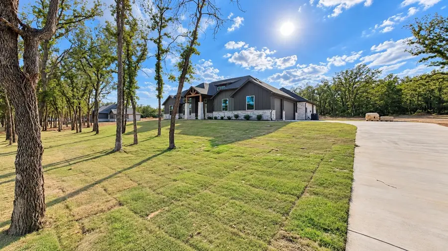 735 County Road 3355, Paradise, TX 76073 - #2