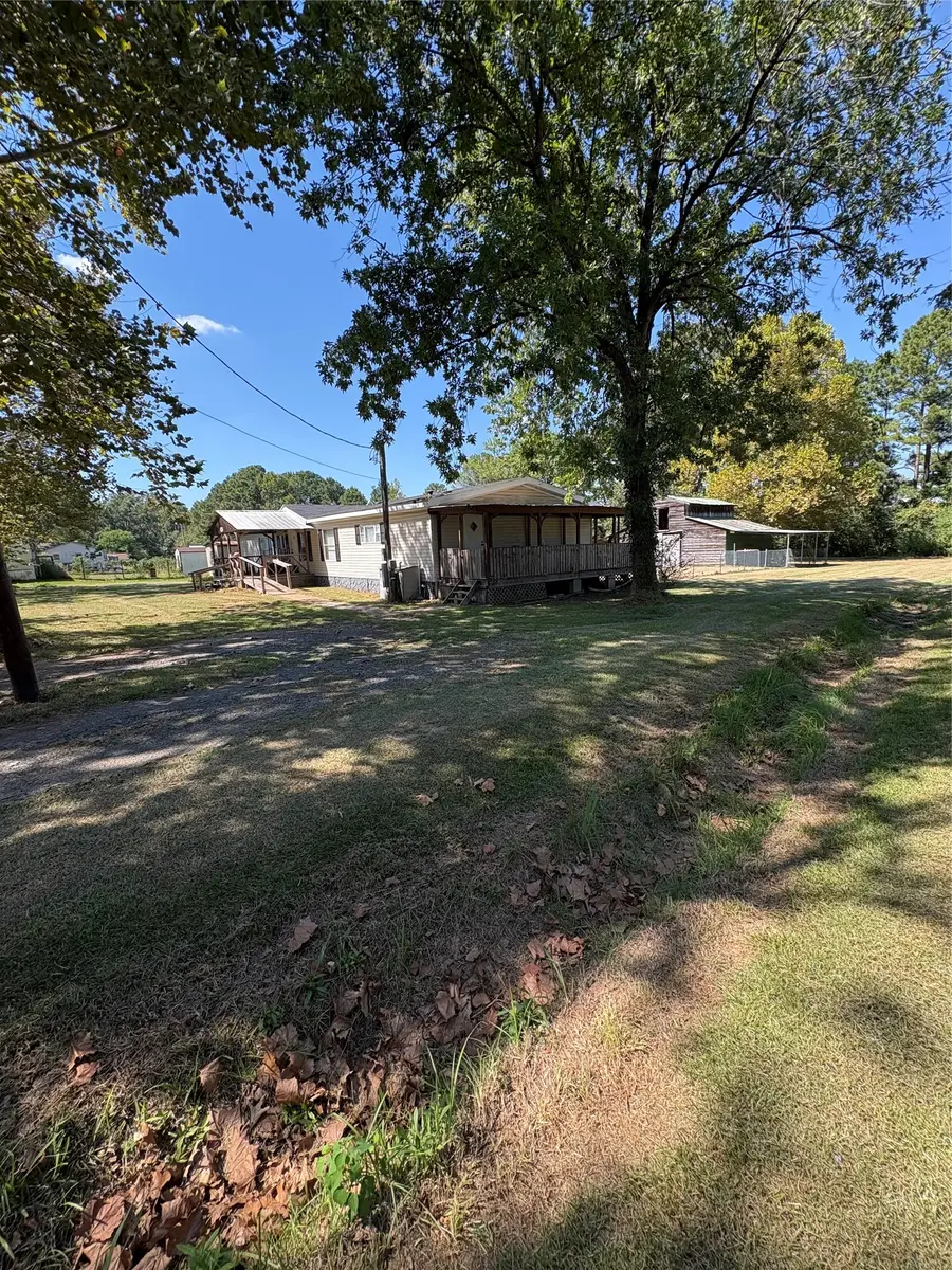 426 E Mckinley Avenue, Haughton, LA 71037 - #2