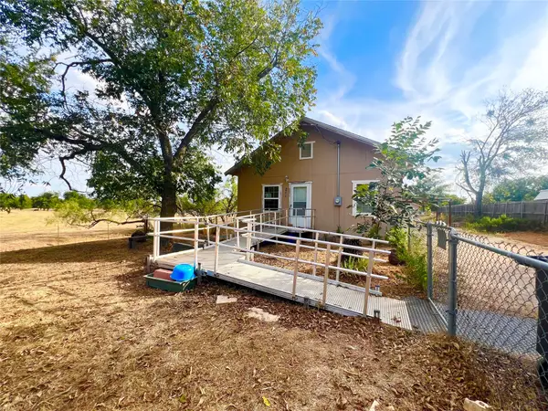 211 Lucas Drive, Early, TX 76802