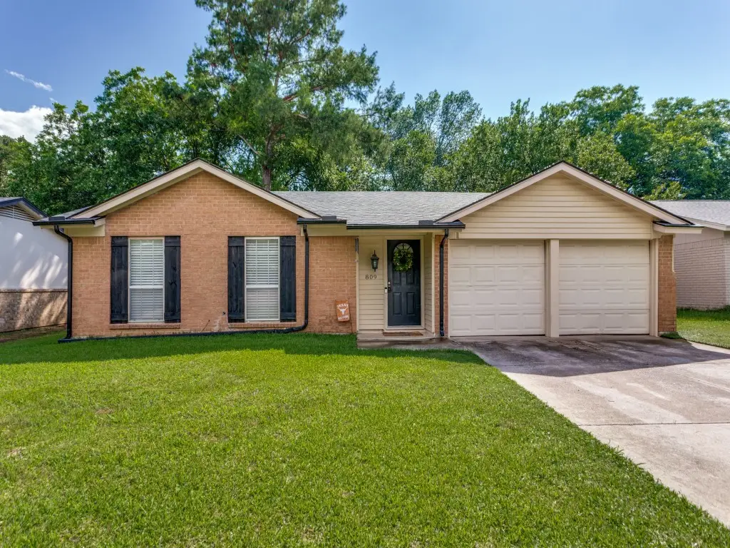 809 Meadowlark Drive, Mansfield, TX 76063 - #1