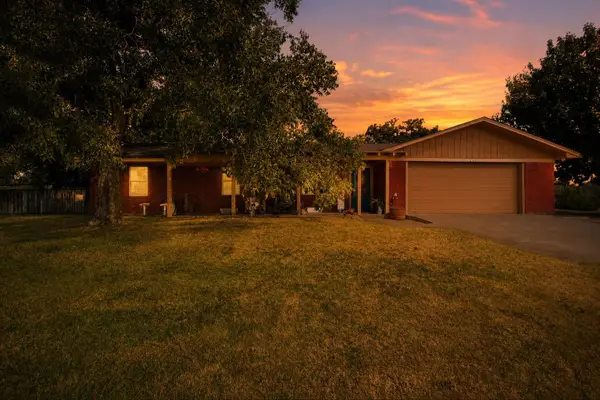 311 Dennis Road, Lipan, TX 76462