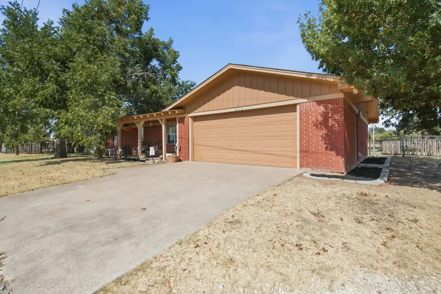 311 Dennis Road, Lipan, TX 76462 - #2