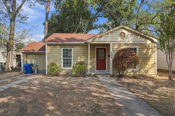 1524 Maplewood Avenue, Corsicana, TX 75110