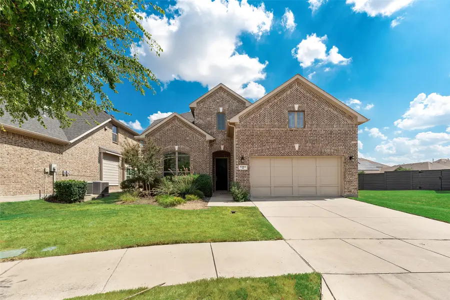 5104 Shallow Pond Drive, Little Elm, TX 76227 - #2